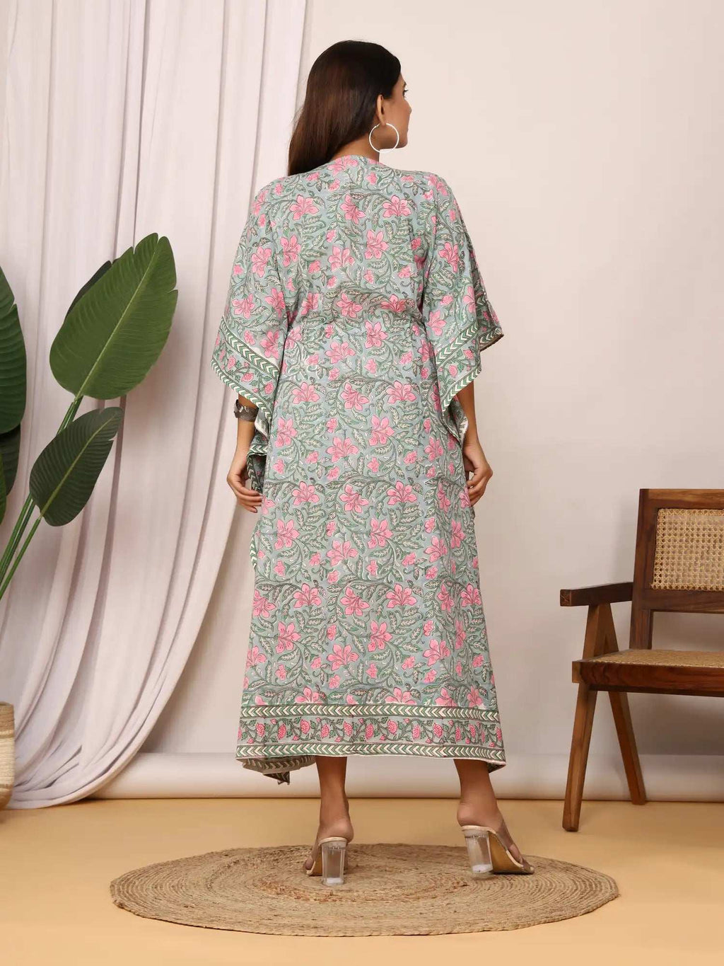 Sanganeri Floral Print Soft Grey & Pink Cotton Kaftan