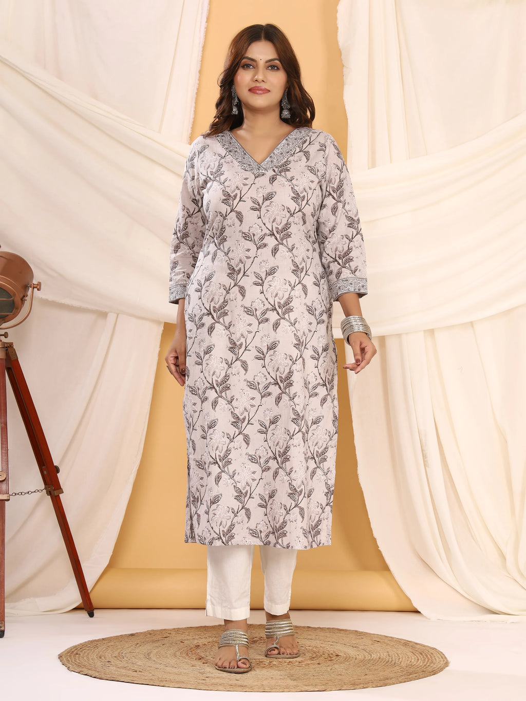 Sanganeri Floral Print Grey Cotton Kurti