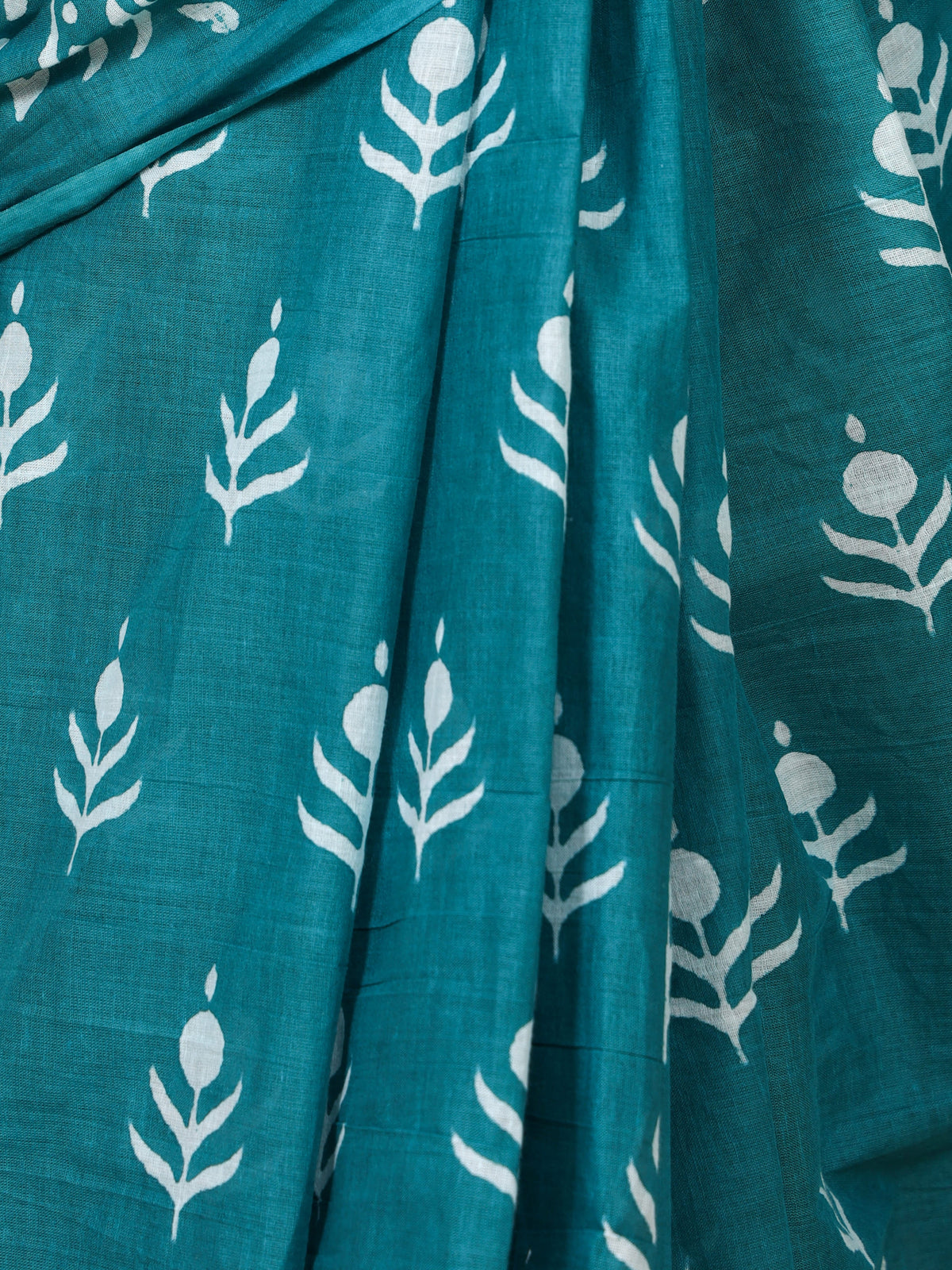 Pure Cotton Teal Blue Saree with White Leaf Block Print and Ornamental Pallu